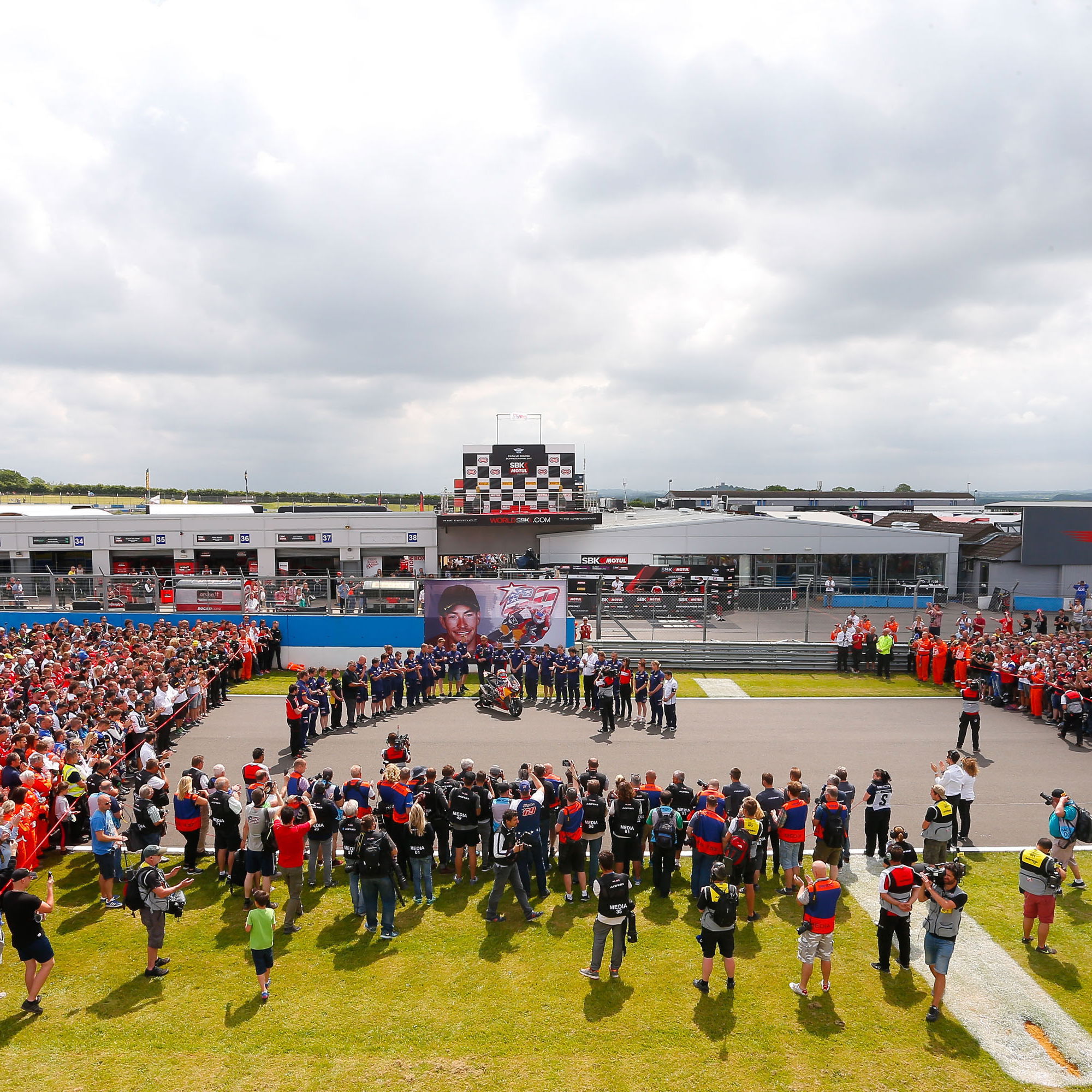 Nicky Hayden Tribute, Donington WSBK 2017
