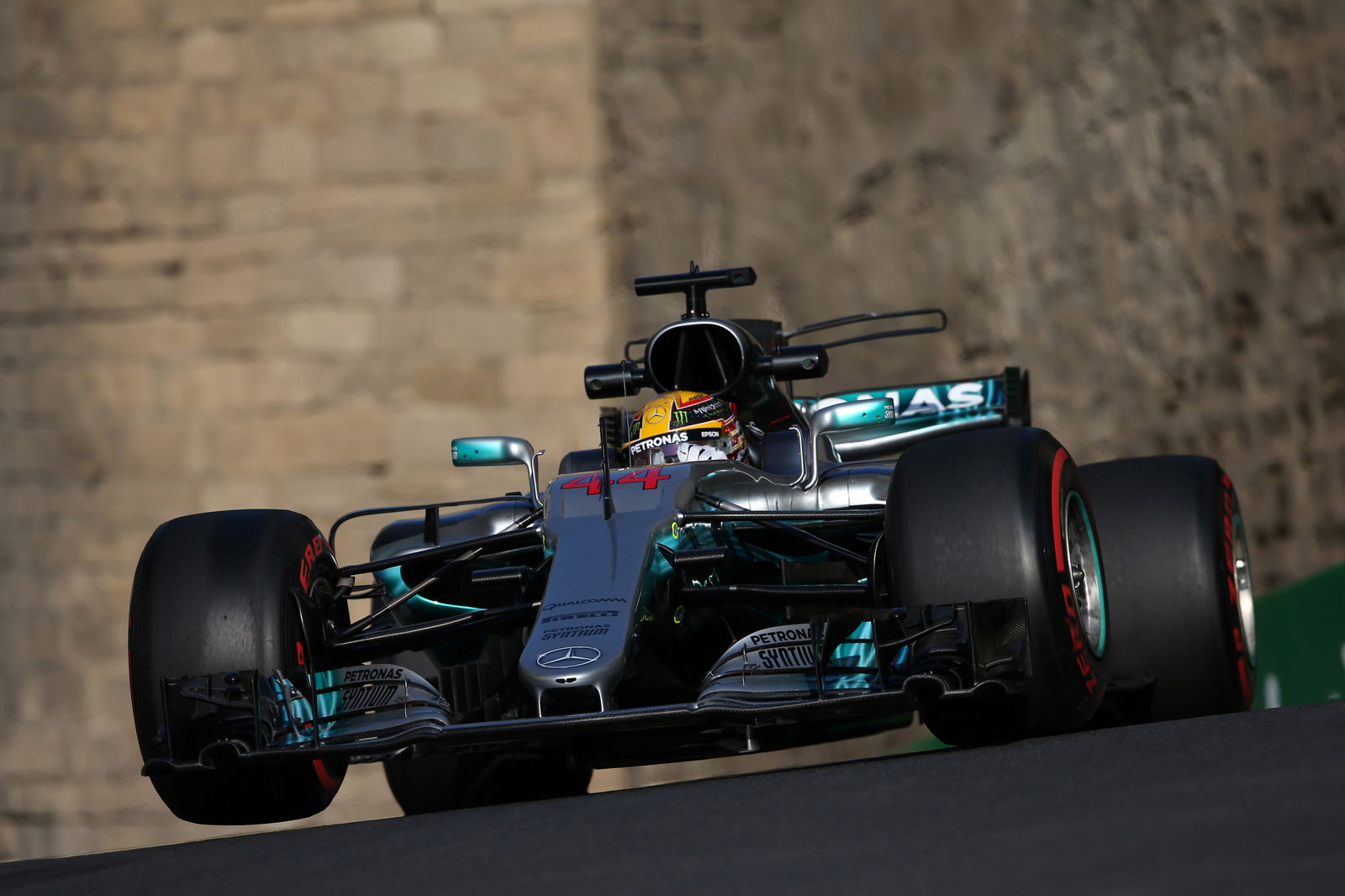 Wolff warns Eddie Jordan to 'stop putting fake news out'