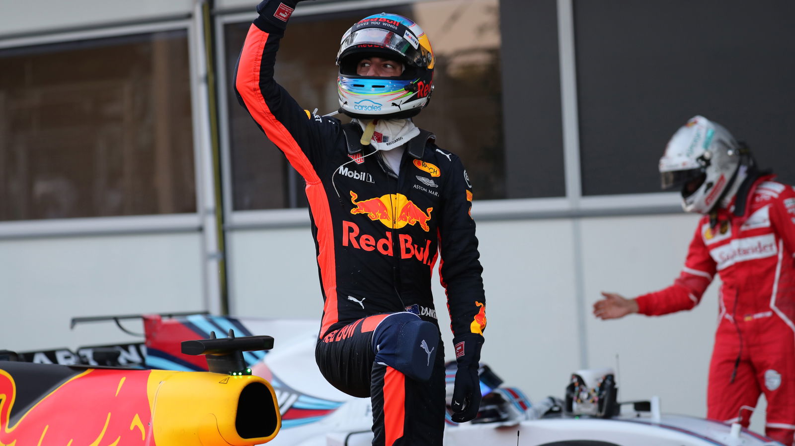 Vettel's Baku move 'part of his personality' - Ricciardo