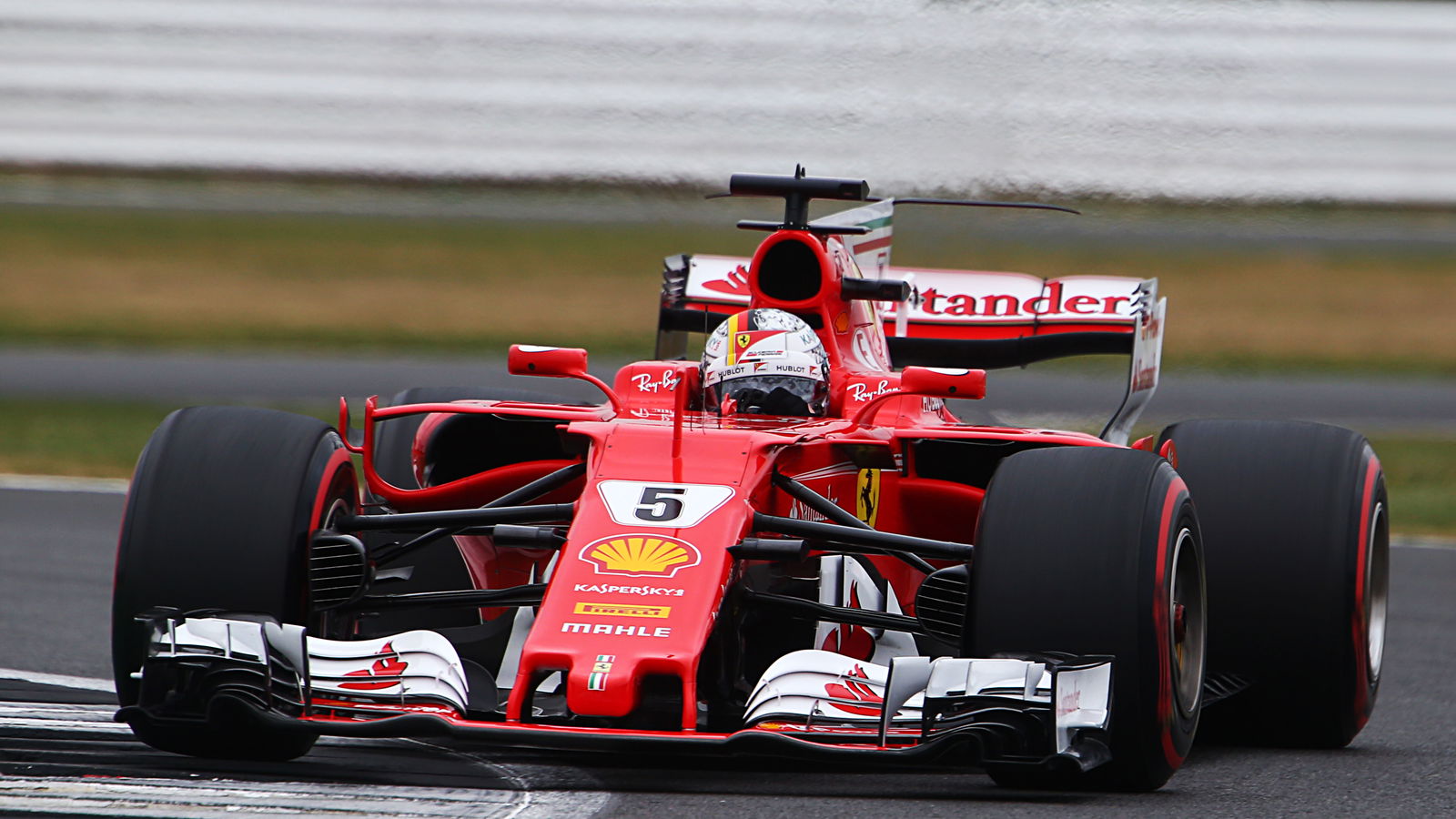 Pirelli confirms cause of Vettel's Silverstone tyre failure