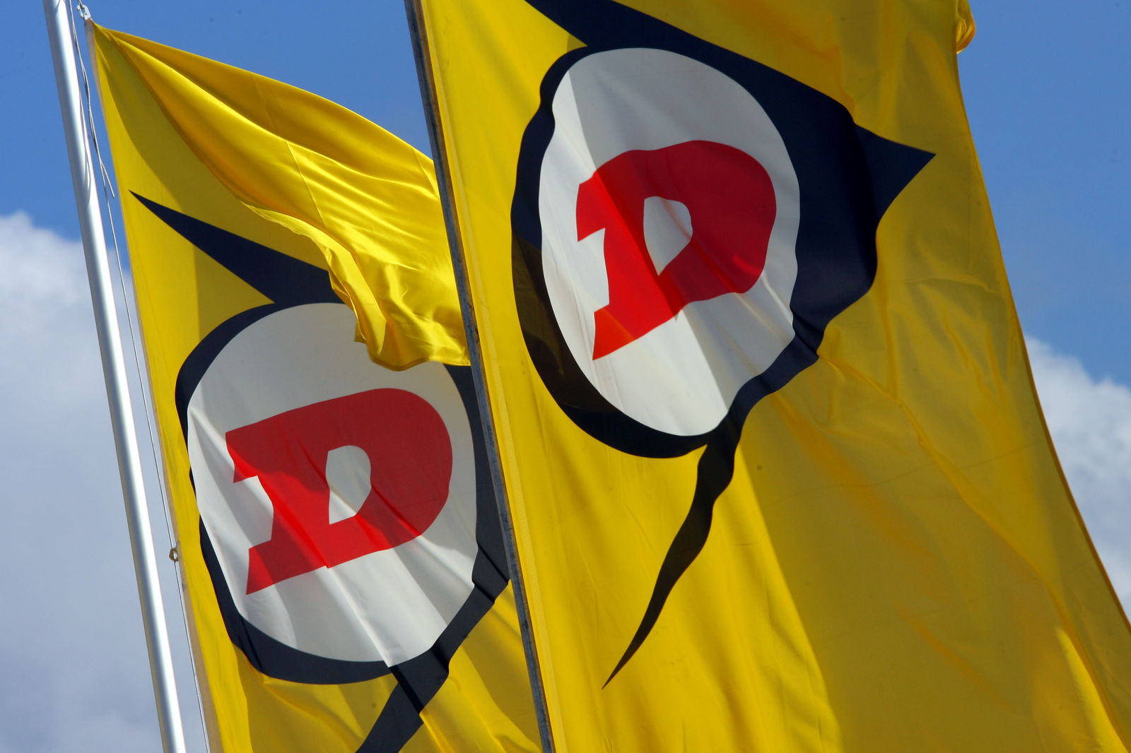 Dunlop Tyres