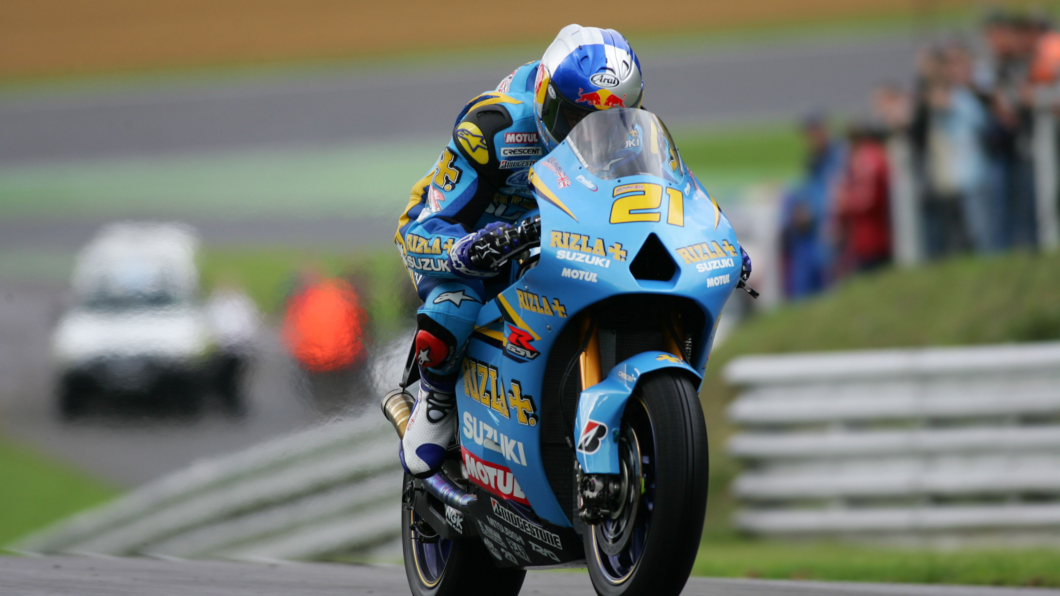 john hopkins rides rizla suzuki motogp at 2006 brands hatch saturday 30/09/06