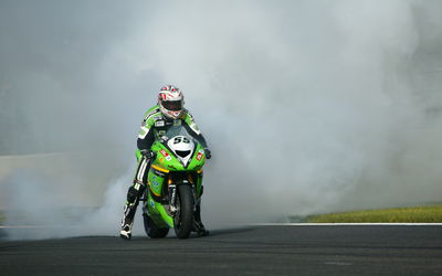 regis laconi psg-1 kawasaki corse world superbikes burns out after race 2 magny cours sunday 08/10/0