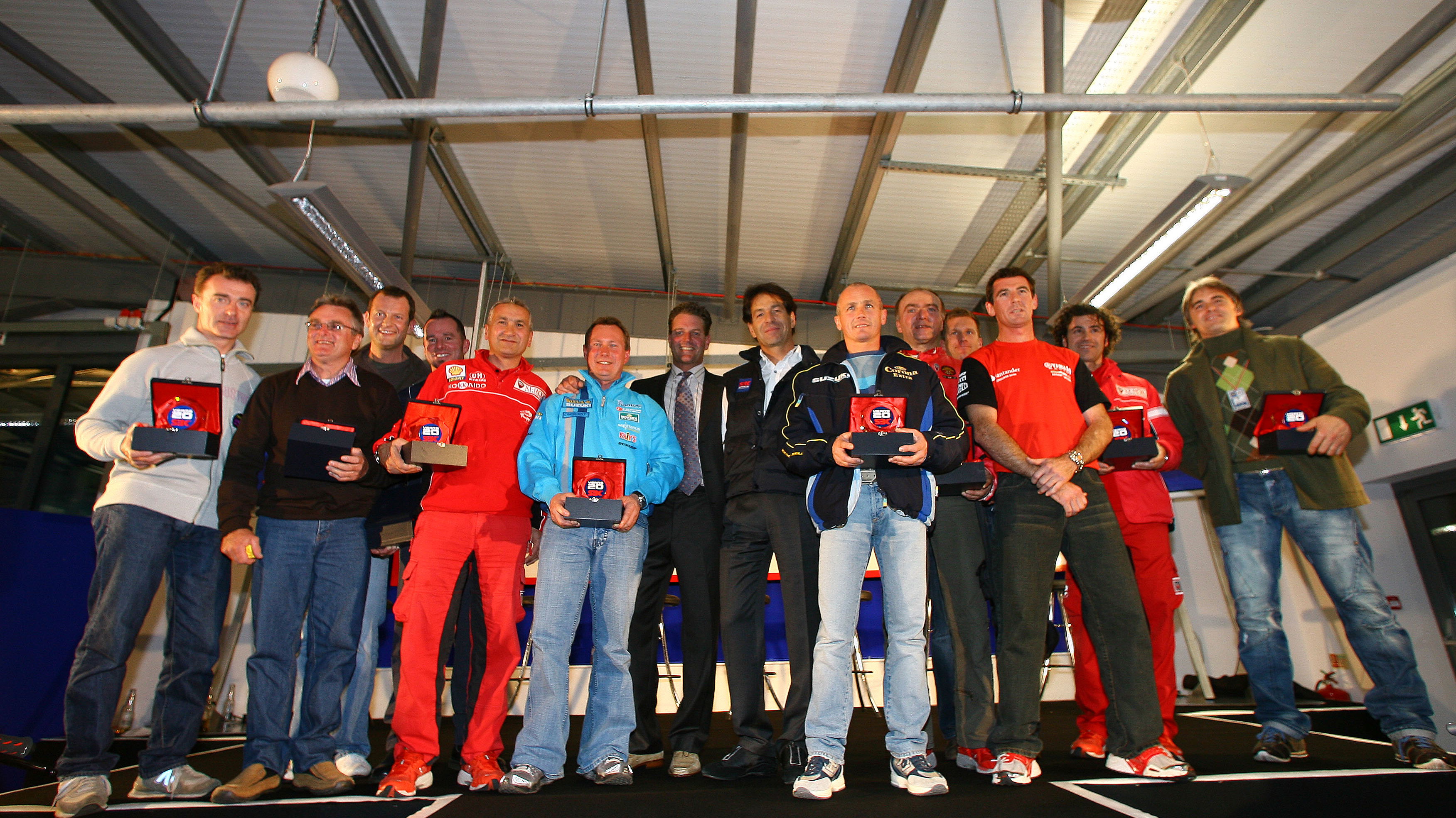 Chili, Phillis, Rymer, Slight, Tardozzi, Reynolds, Merkel, Flammini, Pirovino, Falappa, Hodgson, Cor