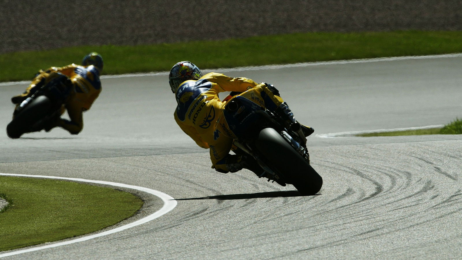 Biaggi Leads Tamada, German MotoGP, 2004