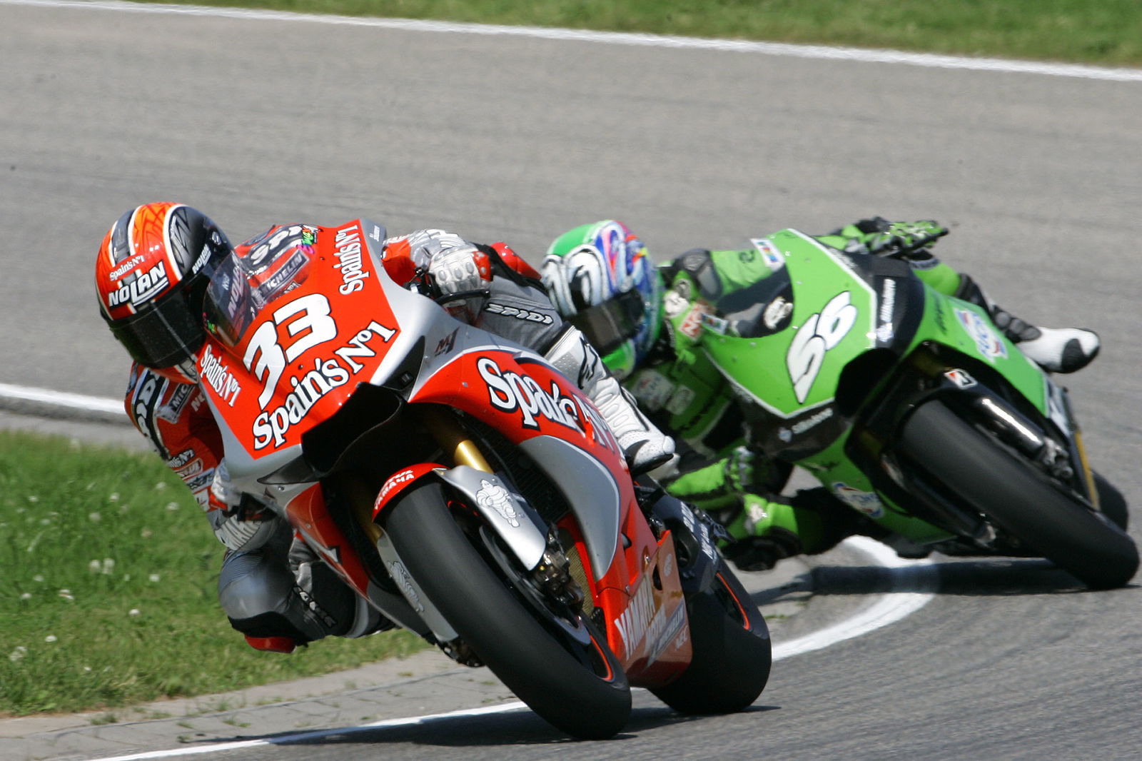 Melandri, Nakano German MotoGP Race 2004