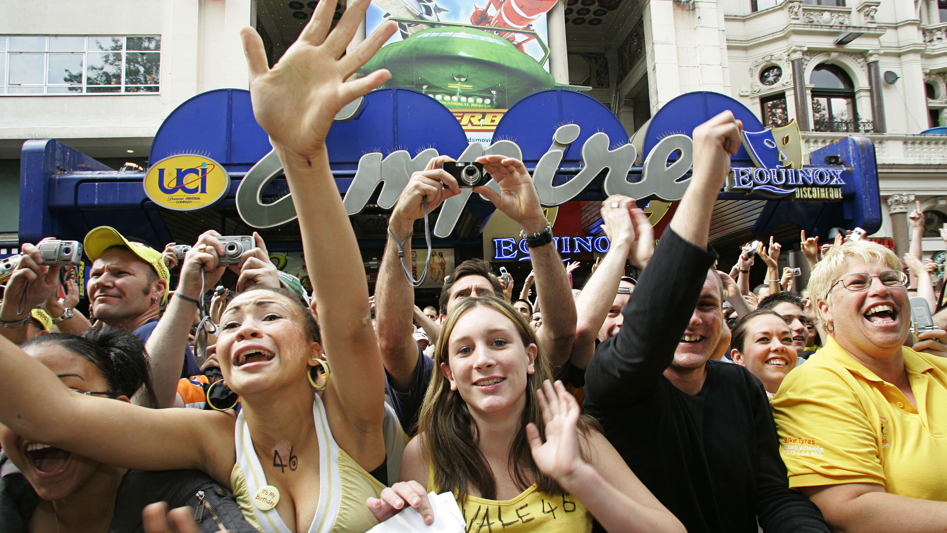 Rossi fans, Leicester Square 21 July 2004