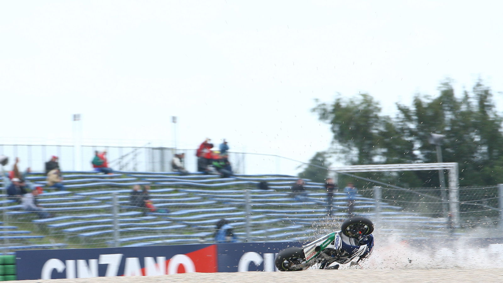 Elias crash, Dutch MotoGP 2007