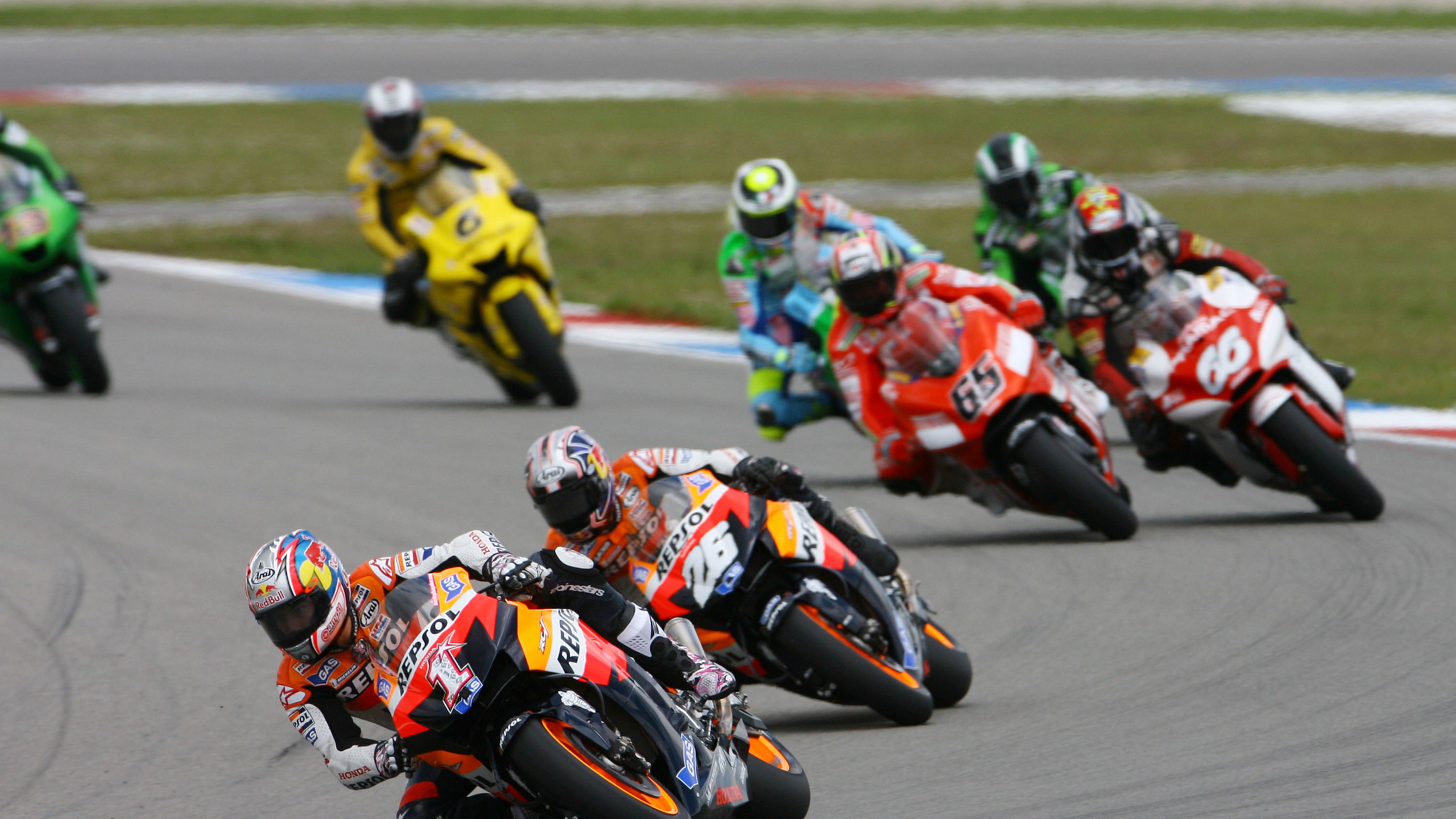 Hayden, Pedrosa, Dutch MotoGP Race 2007