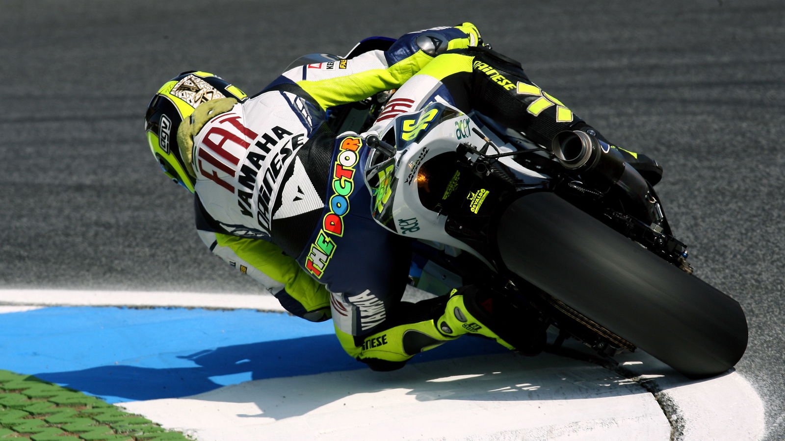 Valentino Rossi (ITA), Yamaha Factory Racing Team, Yamaha M1, 46, 2007 MotoGP World Championship,