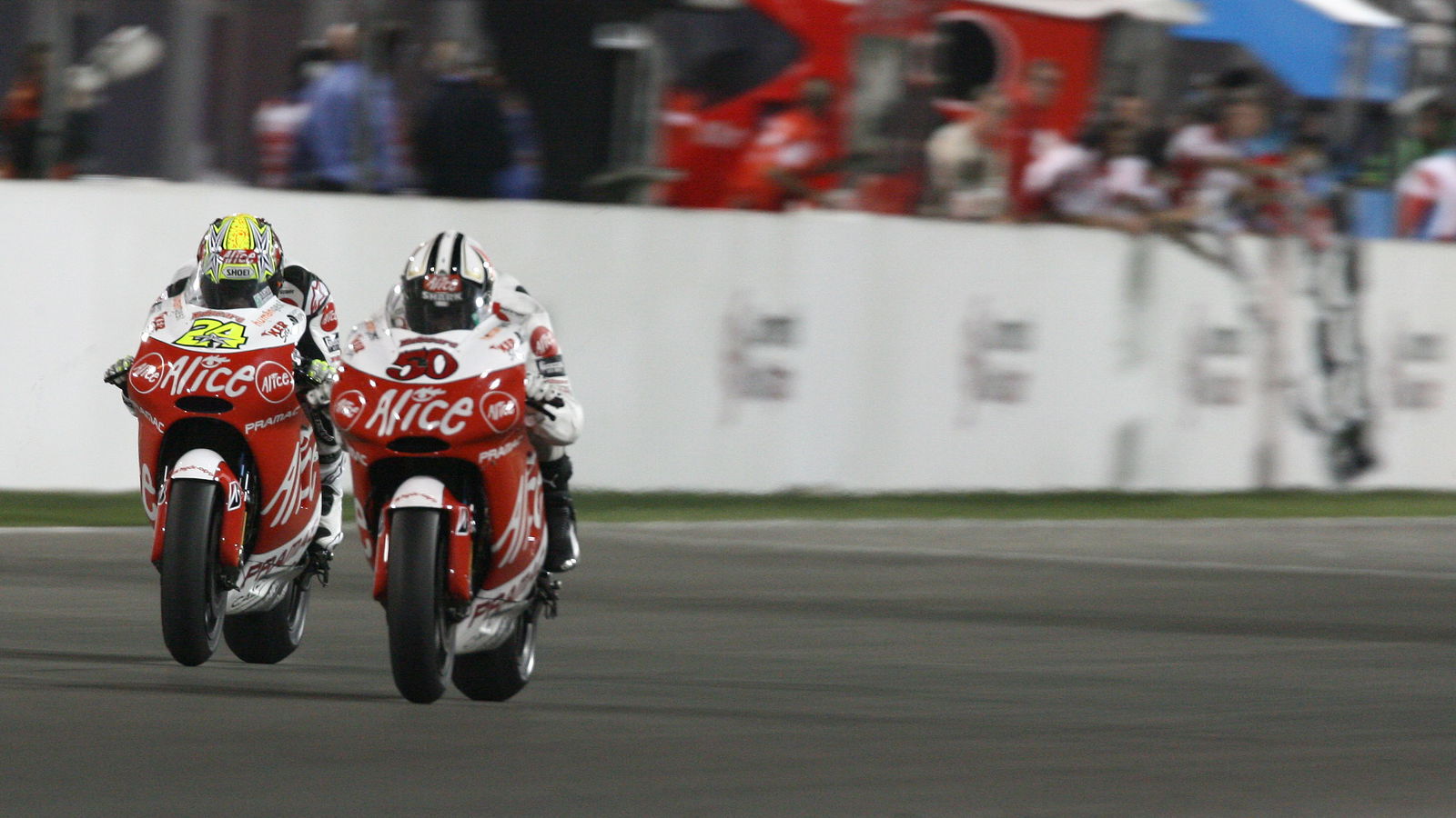 Elias, Guintoli, Qatar MotoGP Race 2008
