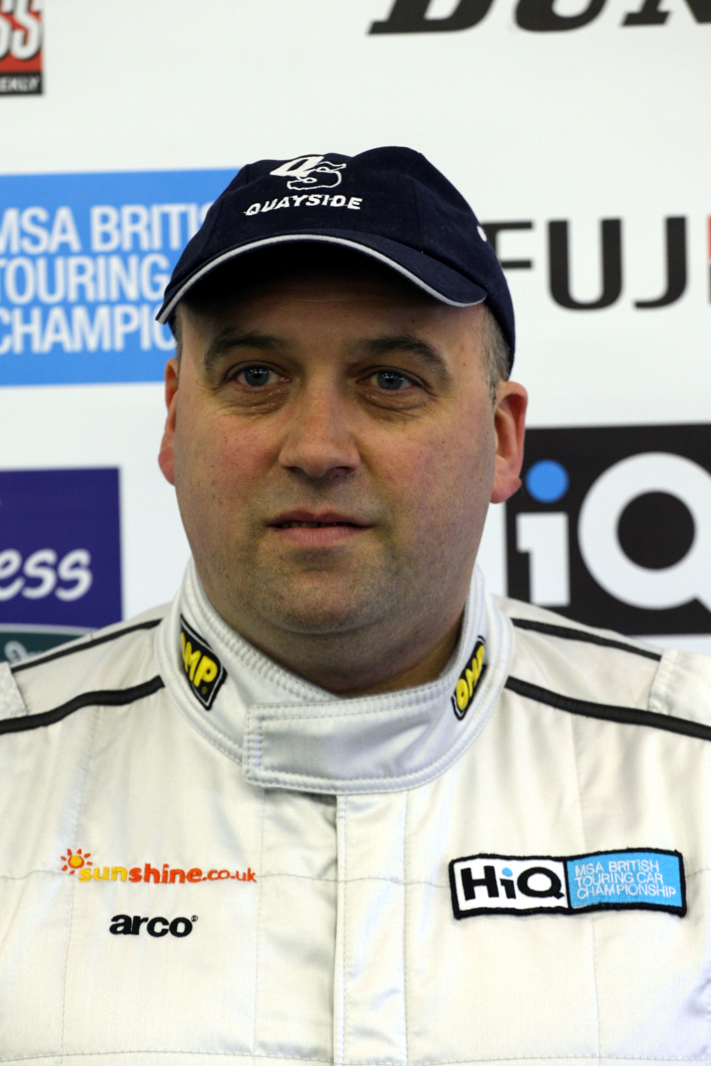 Martyn Bell (GBR) - Arkas Racing Vauxhall Astra Sports Hatch