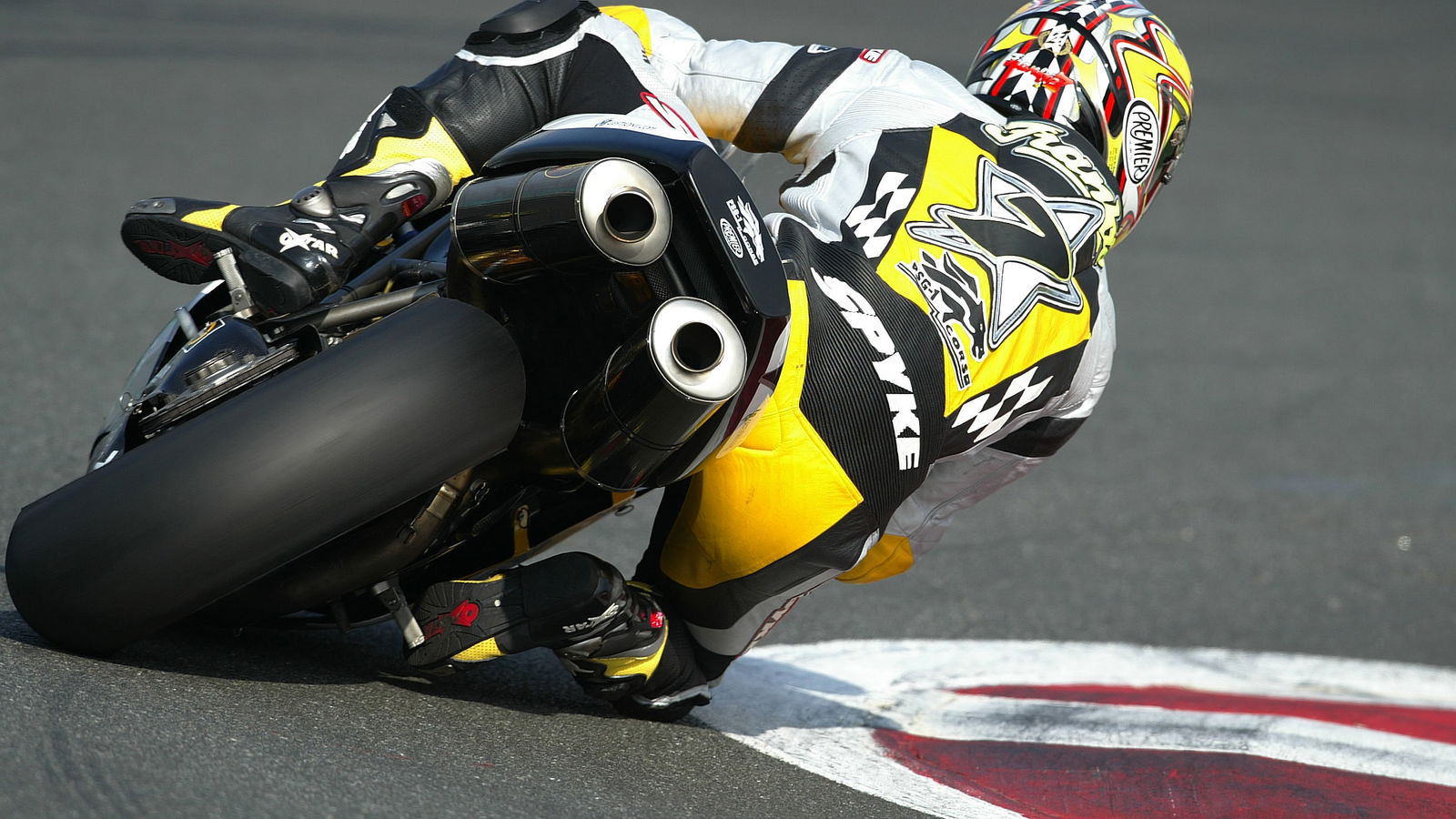Chili, Magny Cours WSBK, 2004