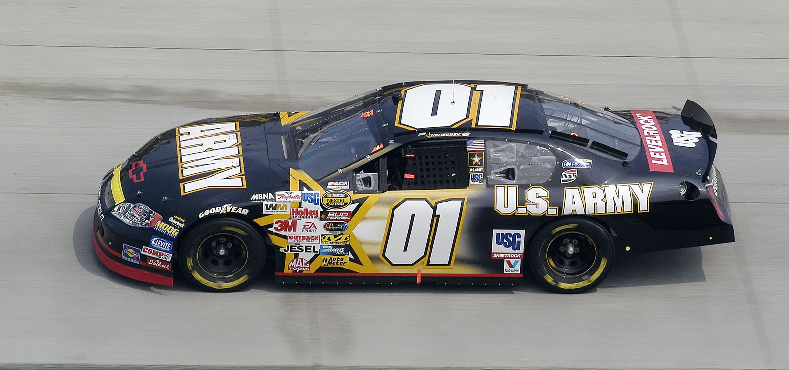 Joe Nemechek, MB2 Motorsports Chevrolet, Dover 2004.