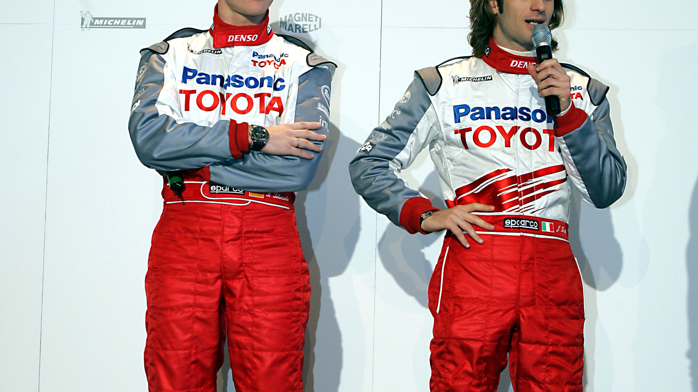 Ralf Schumacher and Jarno Trulli at the launch of the Toyota TF105