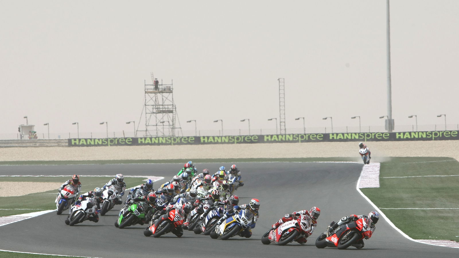 Biaggi, Race start, Qatar WSBK Race 1 2009
