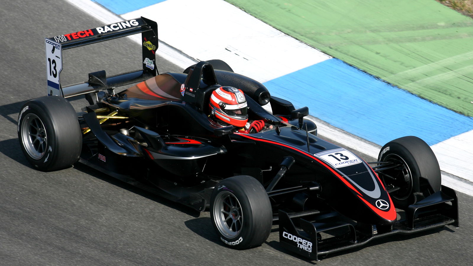 Walter Grubmuller (AUT) - Hitech Dallara Mercedes