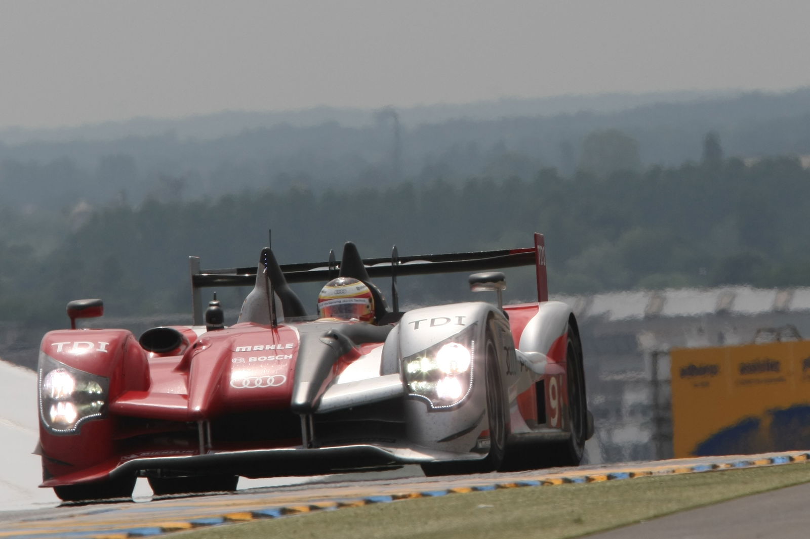 AUDI SPORT NORTH AMERICA, AUDI R15, Mike ROCKENFELLER (GER)Timo BERNHARD (GER)Romain DUMAS (FRA)