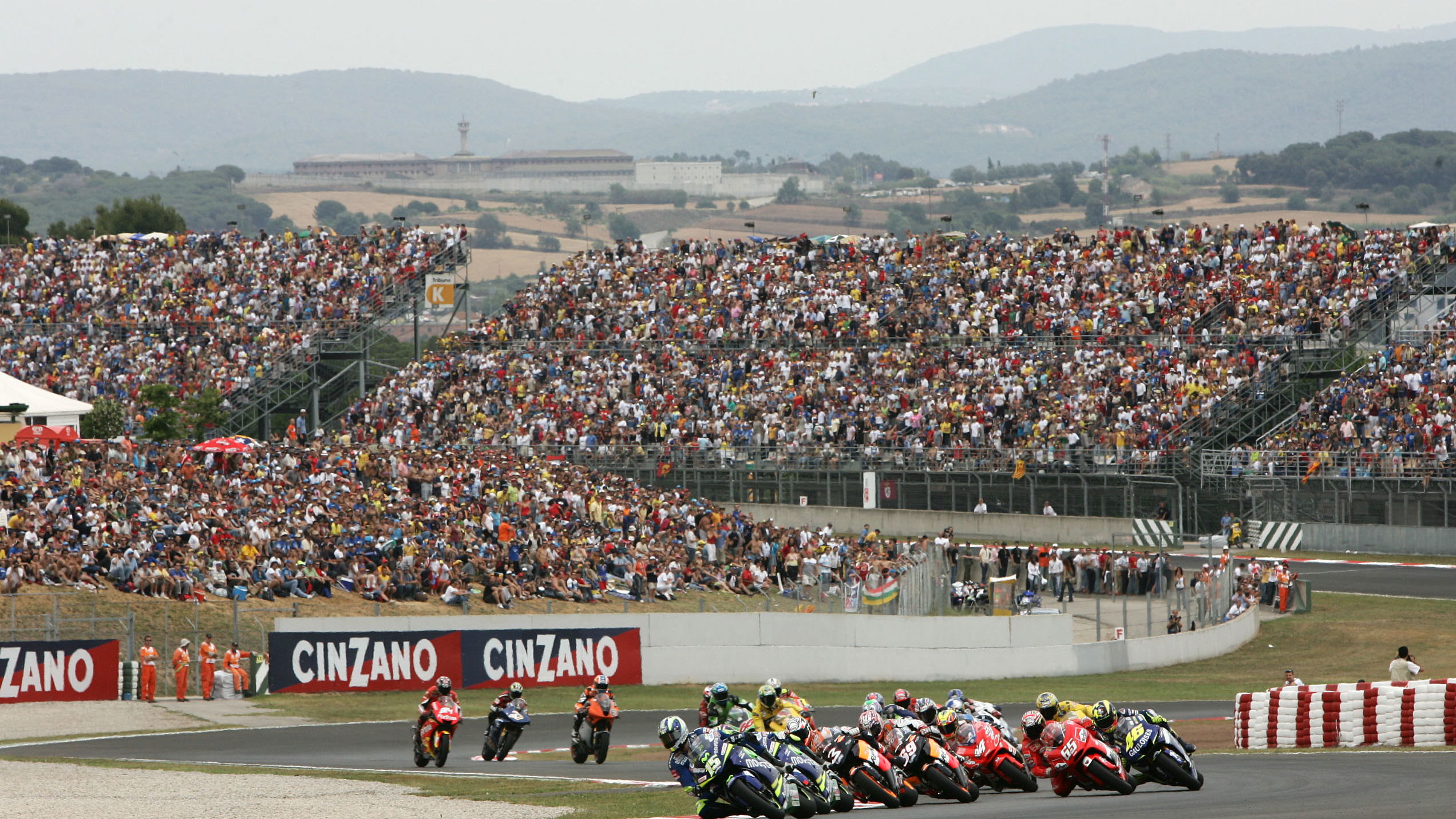 Start, Catalunya MotoGP Race 2005
