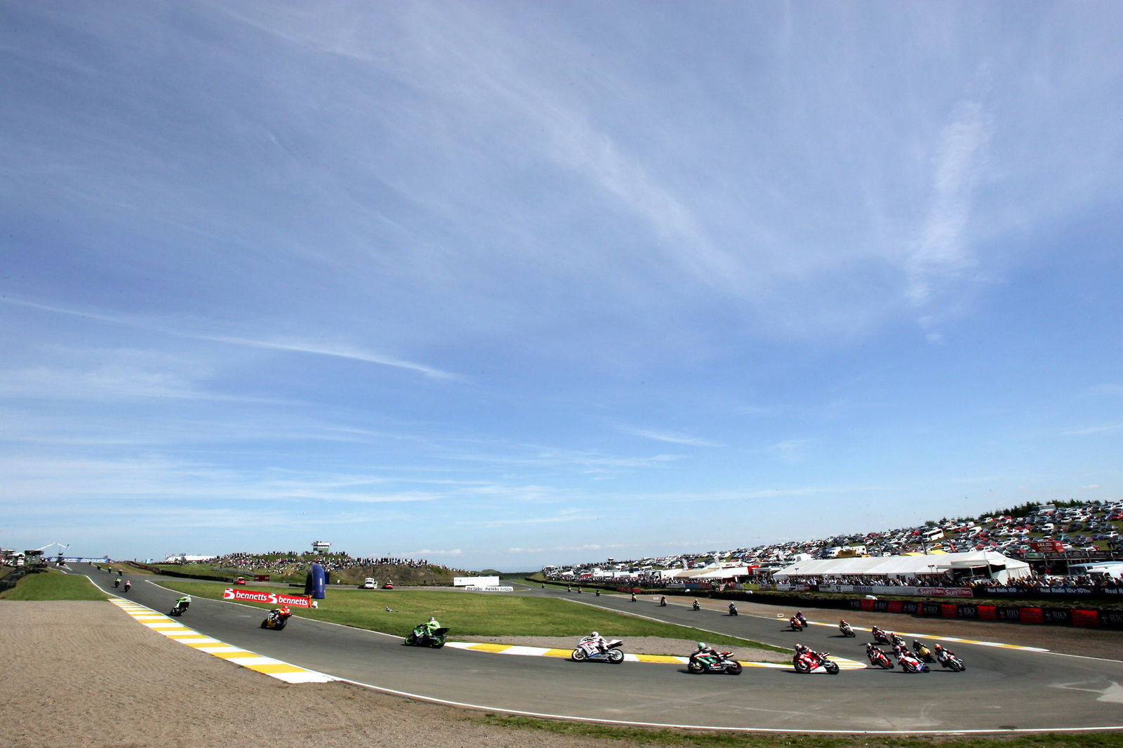 Pic: Tim Keeton/Raymonds Press Agency. 26.6.05
British Superbike Championship, Round 7, Knockhill, 