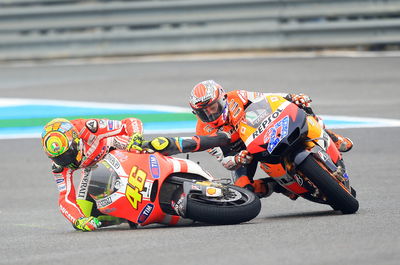 Stoner and Rossi crash, Spanish MotoGP 2011