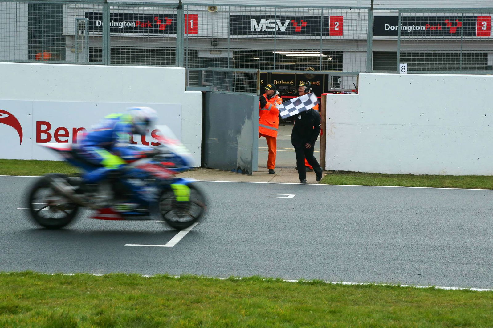 Dominant Donington double leaves Ray speechless