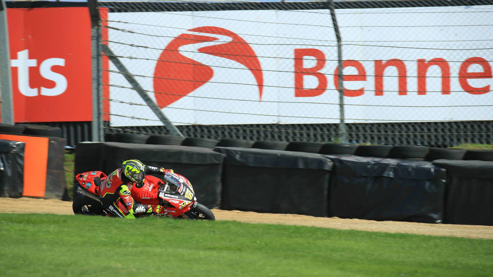 Byrne on top despite frustrations