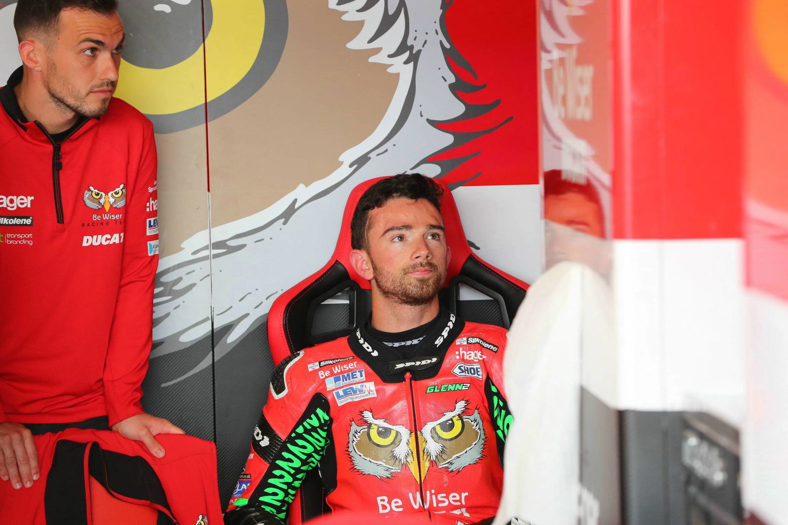Brookes manages quickshifter issue in front row fight