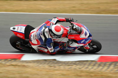 Irwin takes pole ahead of Brookes