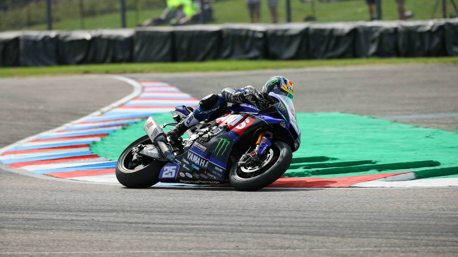 Brookes bolts clear for victory in Thruxton race two