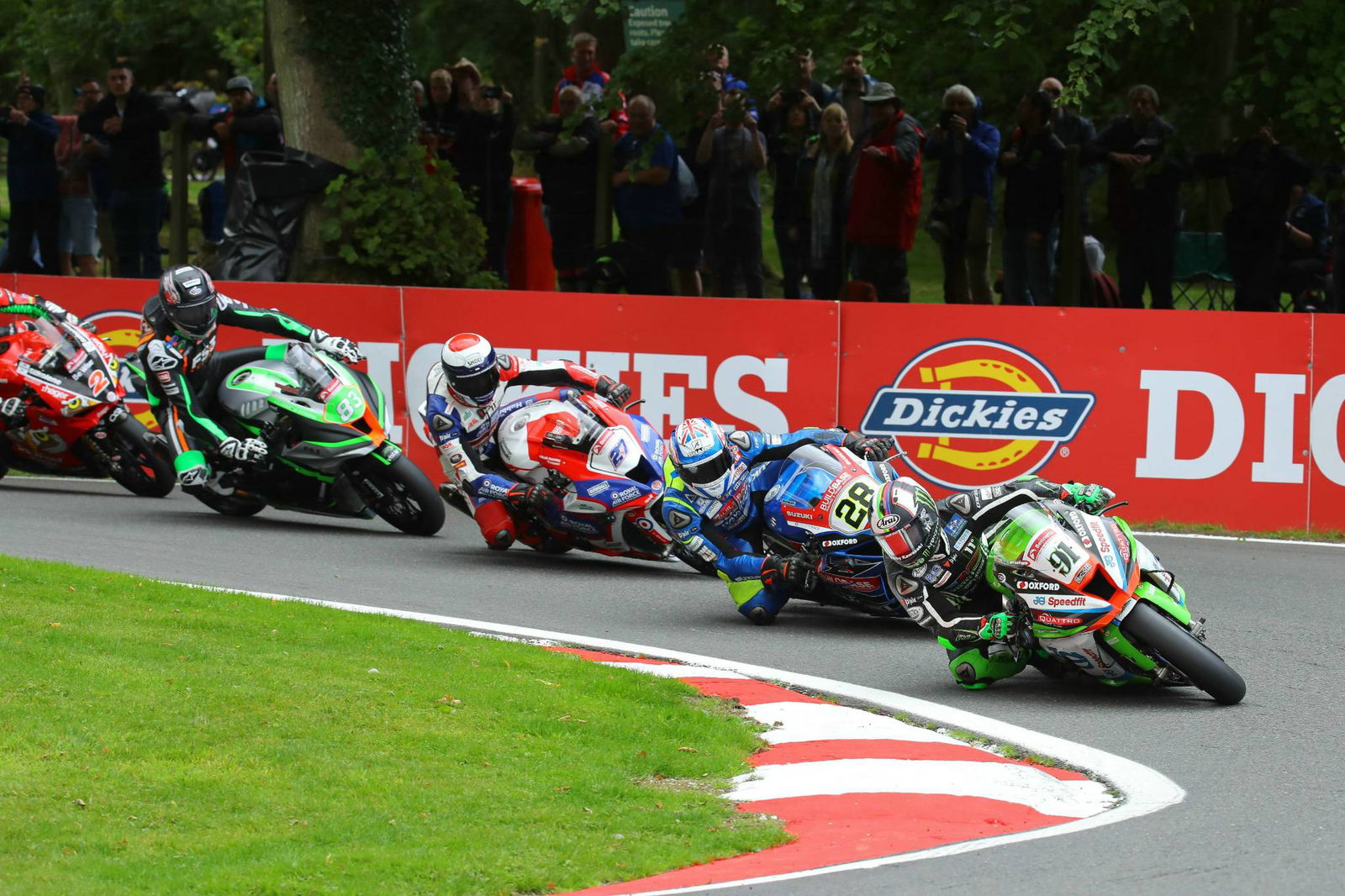 Haslam doubles up at Cadwell Park