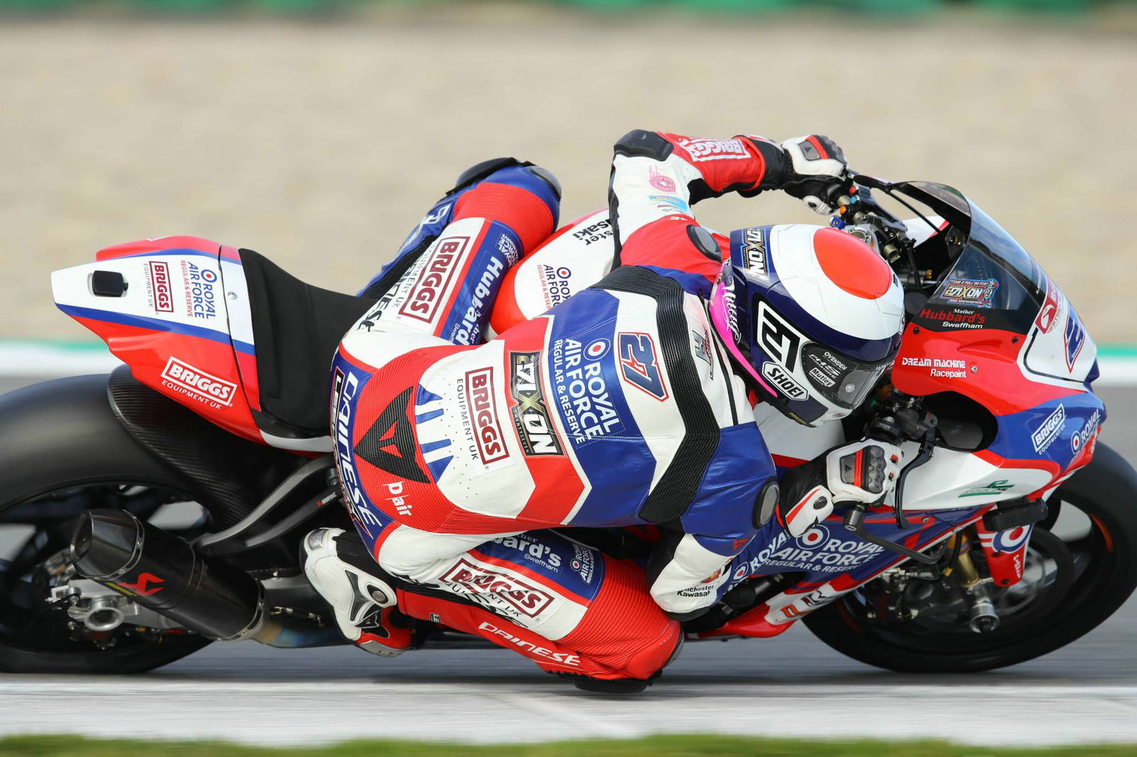 Dixon ups BSB title challenge with pole position