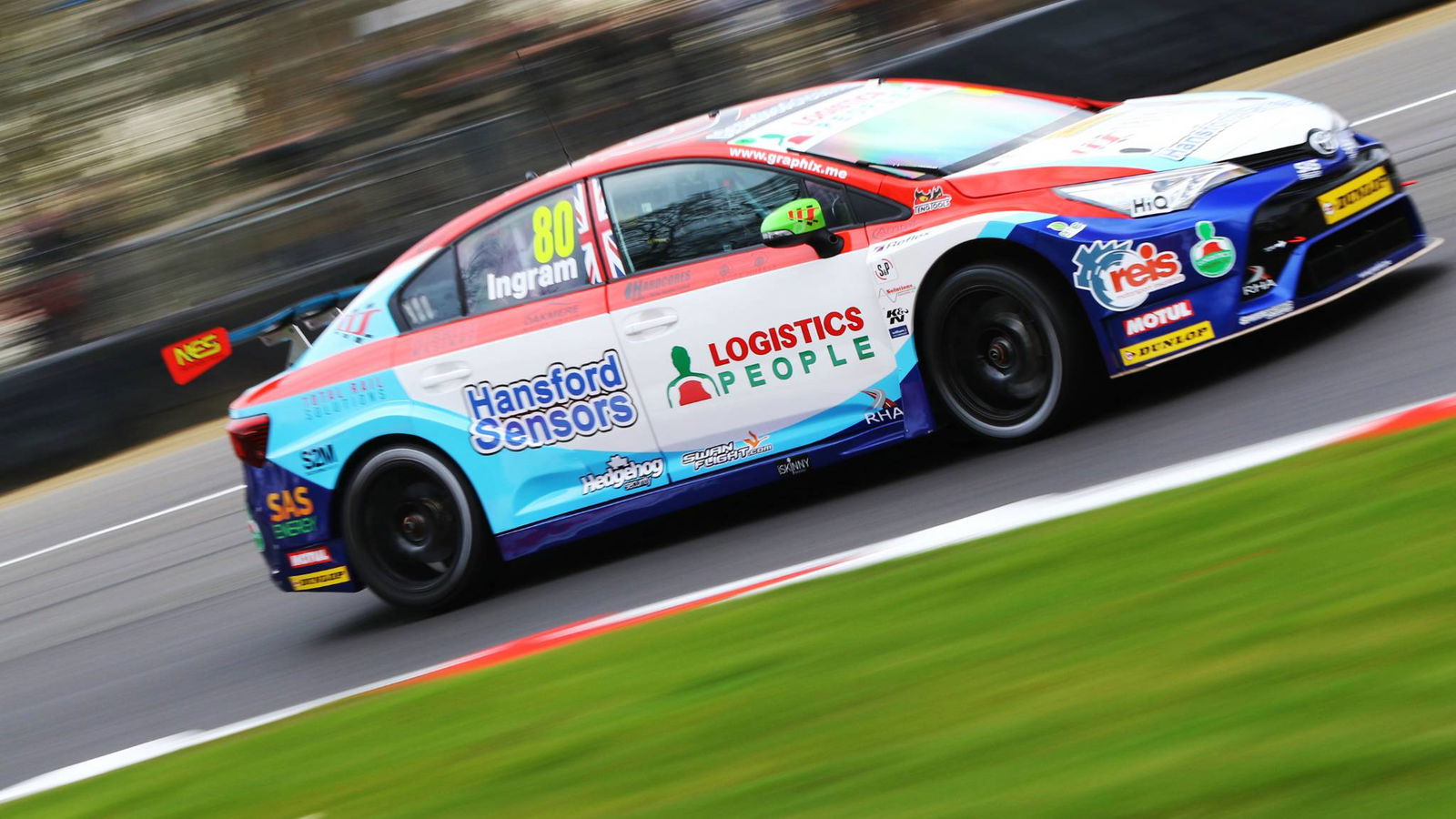 Ingram charges from 11th to win reverse grid race