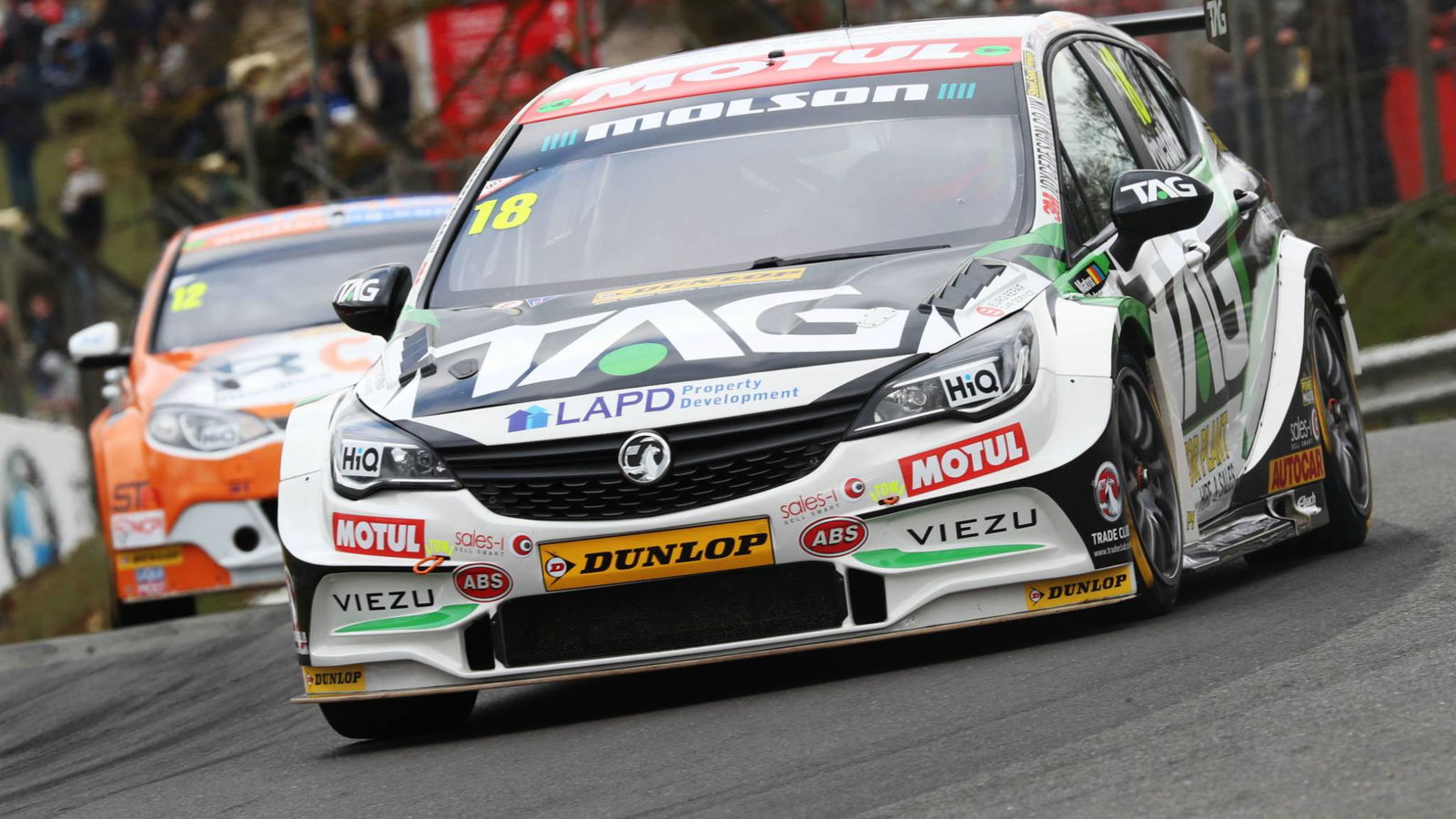 Proctor snatches maiden win in wet-dry thriller