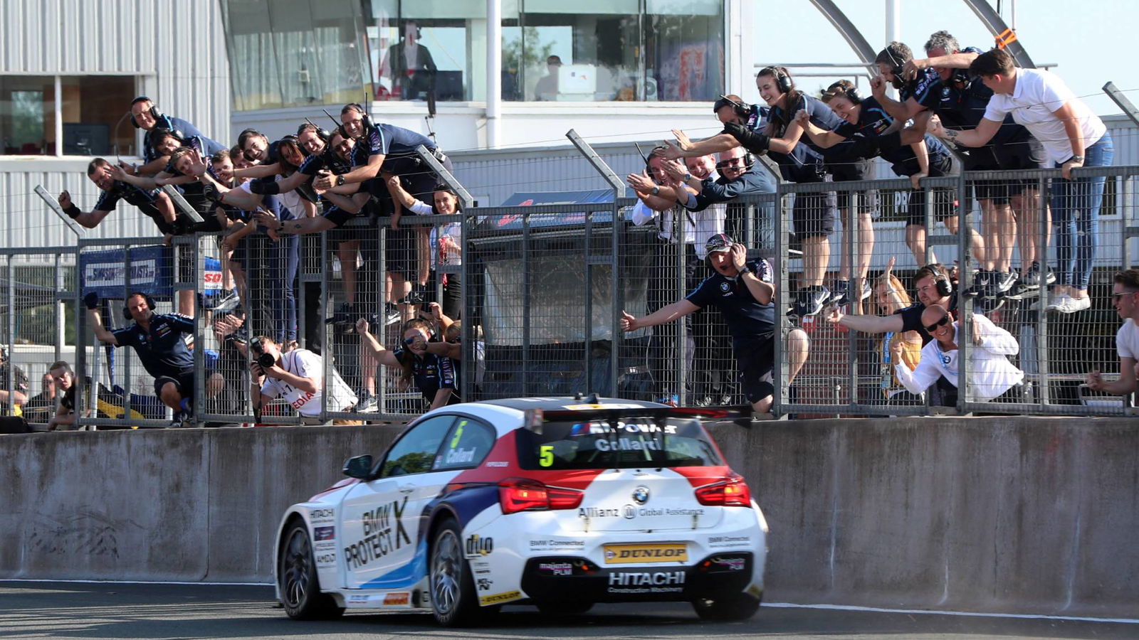 Collard revels in ‘massively important’ Oulton win