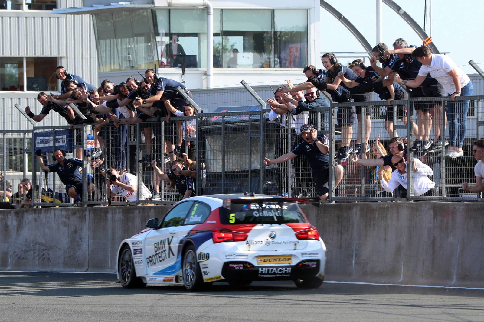 Turkington captures BTCC lead after double Oulton podium