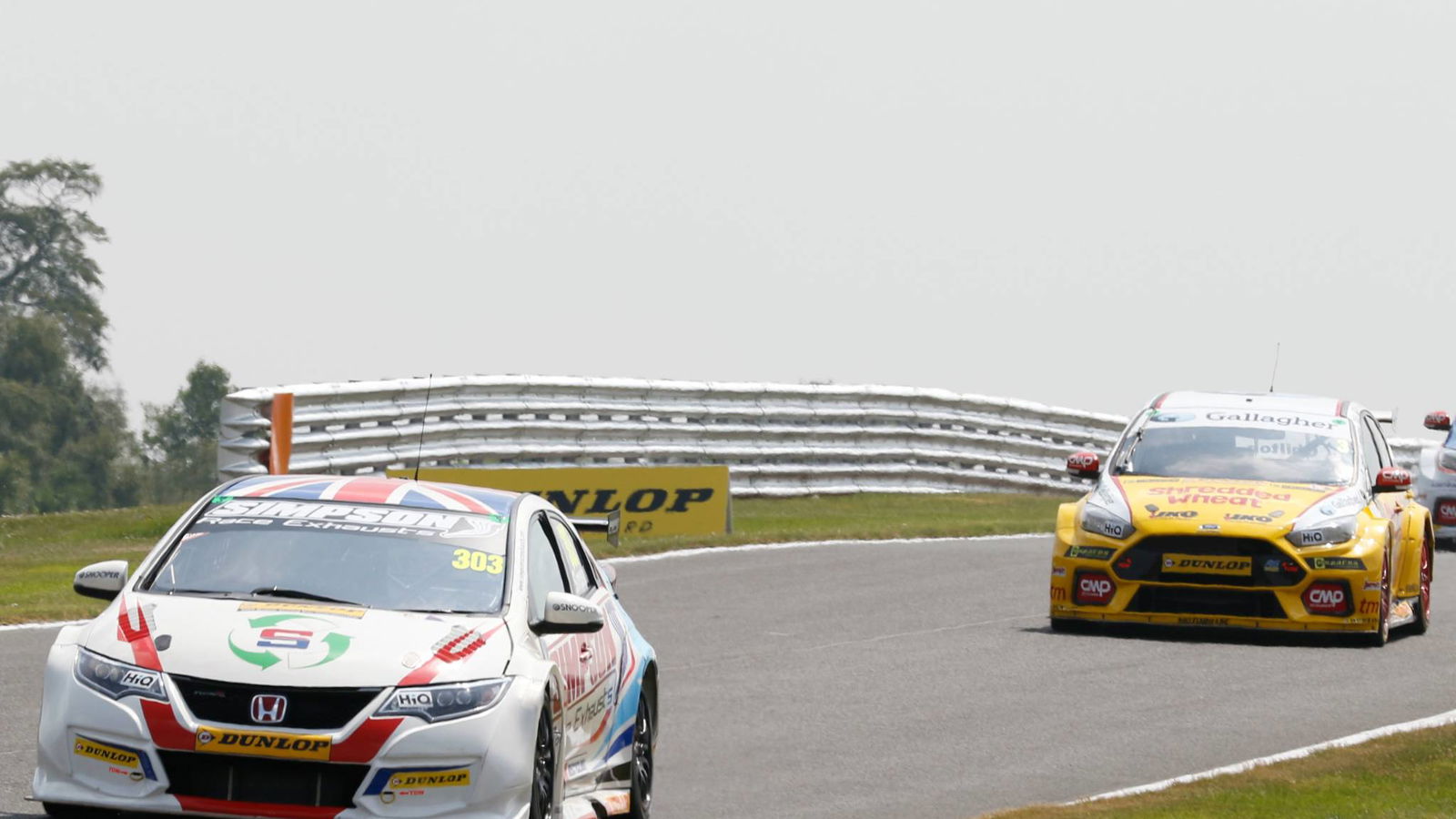 Simpson tops truncated opening Snetterton practice