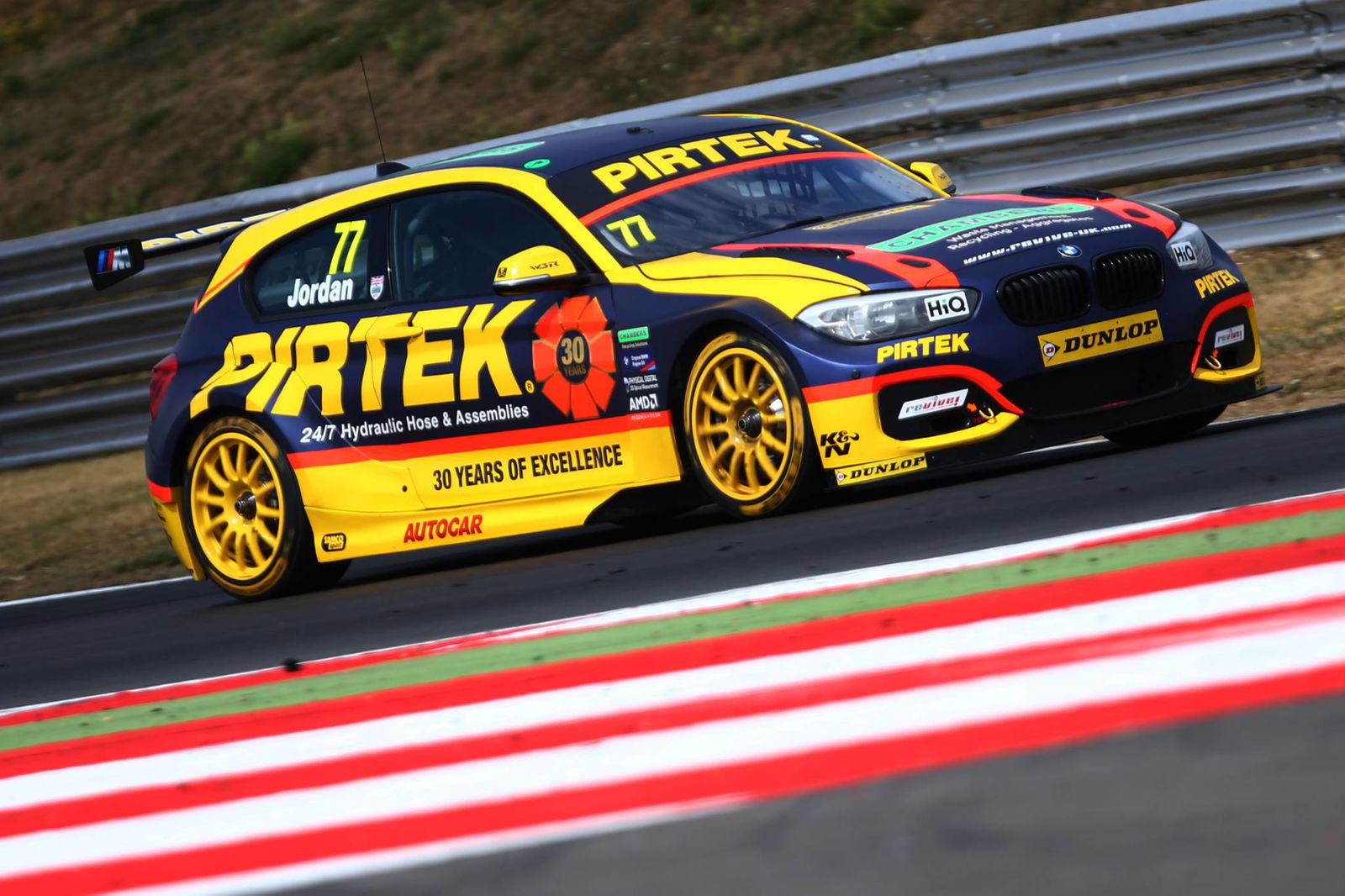 Sutton quickest in first Knockhill practice