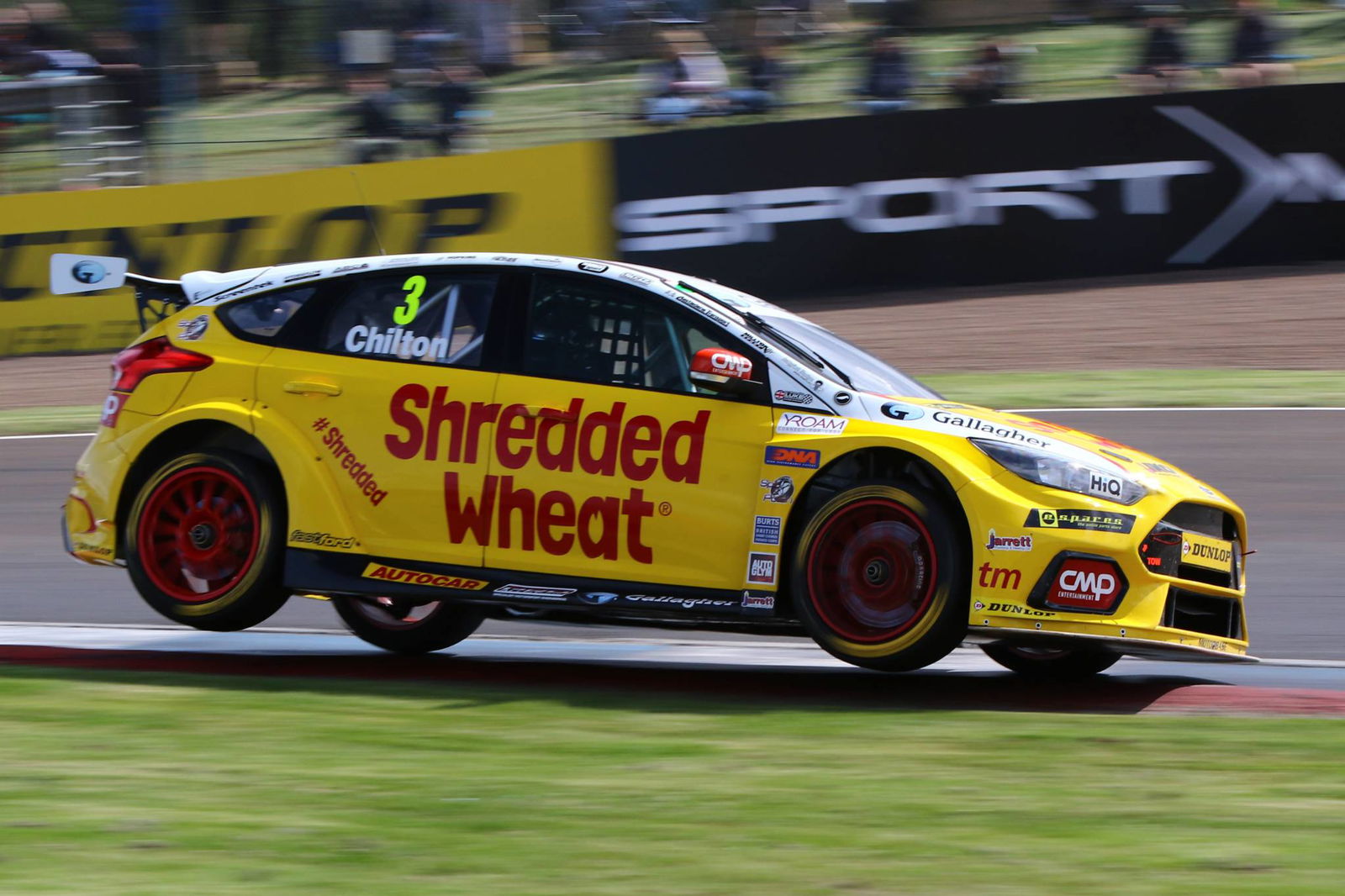 Chilton takes first BTCC win since 2011