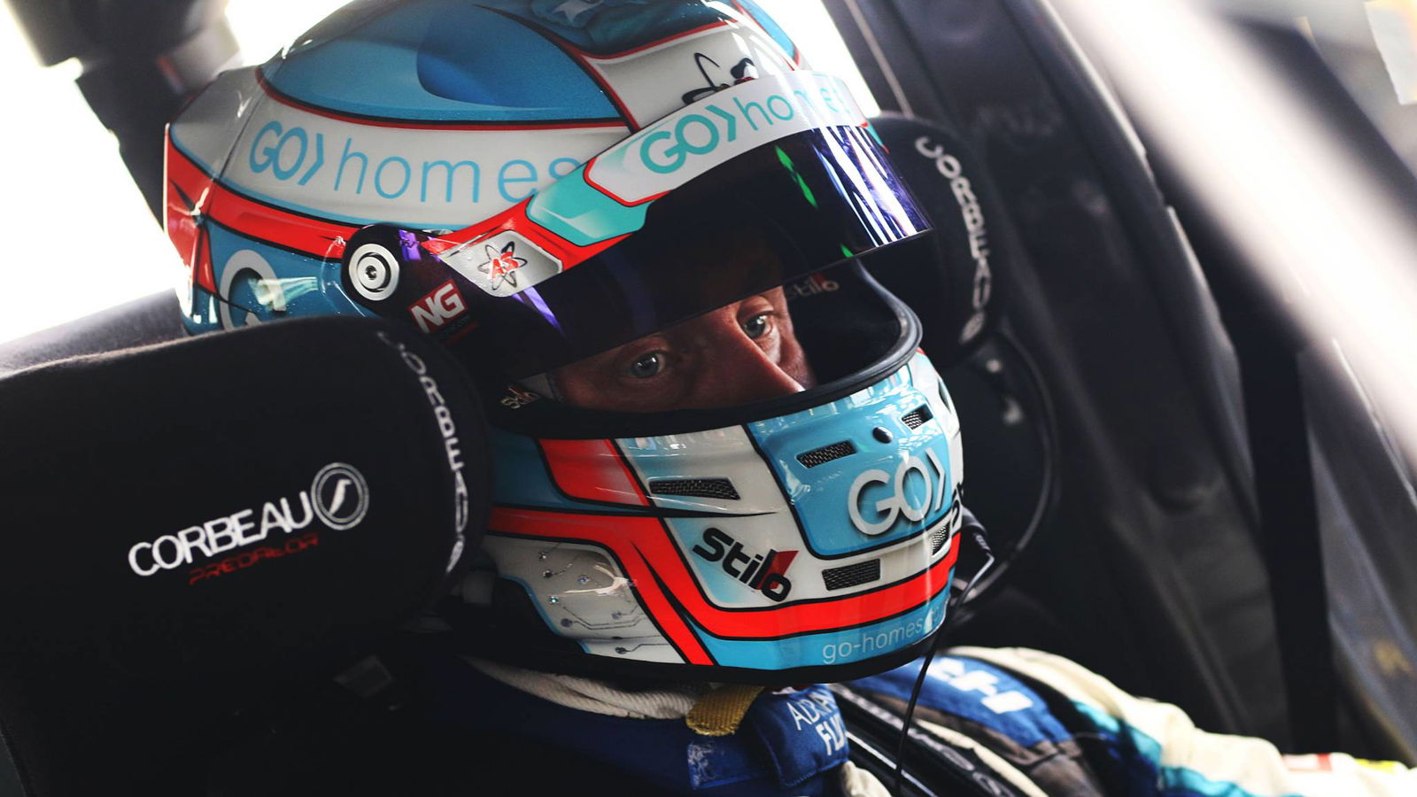 Outgoing champion Sutton tops FP1 at Brands Hatch