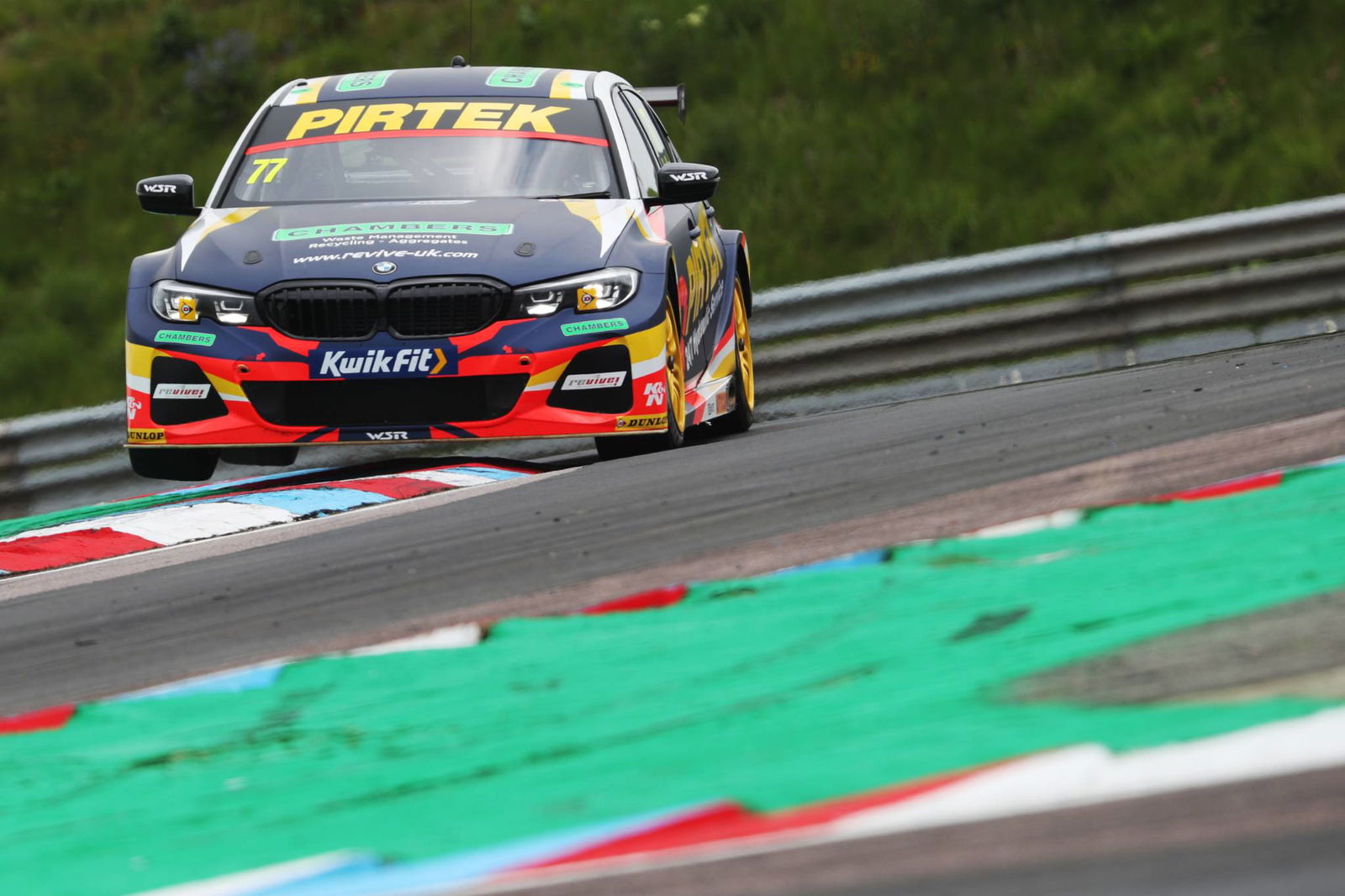Thruxton: Race Results (2)