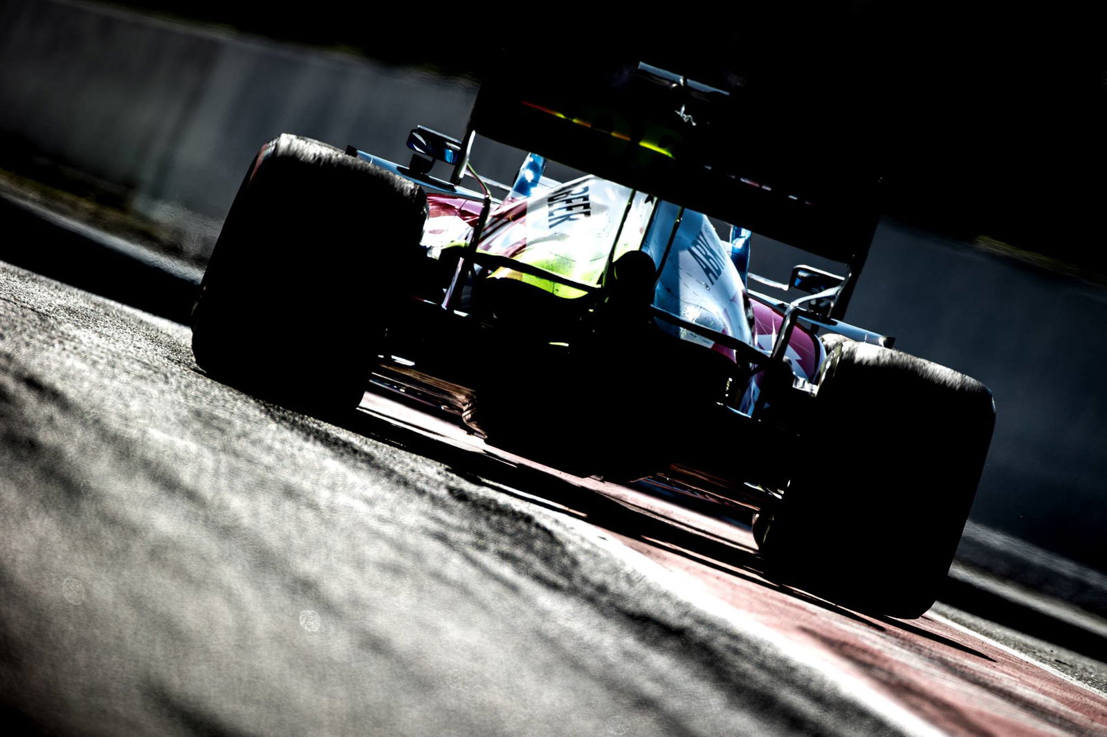 Barcelona F1 Test 1 Day 1 - Wednesday 5PM