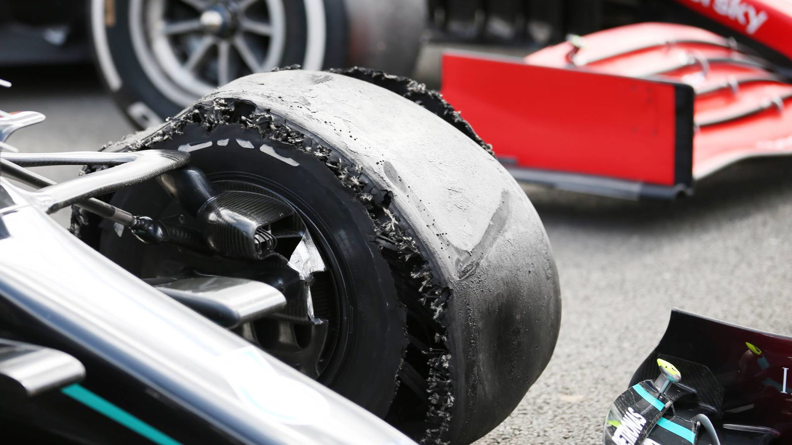 Long stints, highest ever forces caused British GP tyre failures