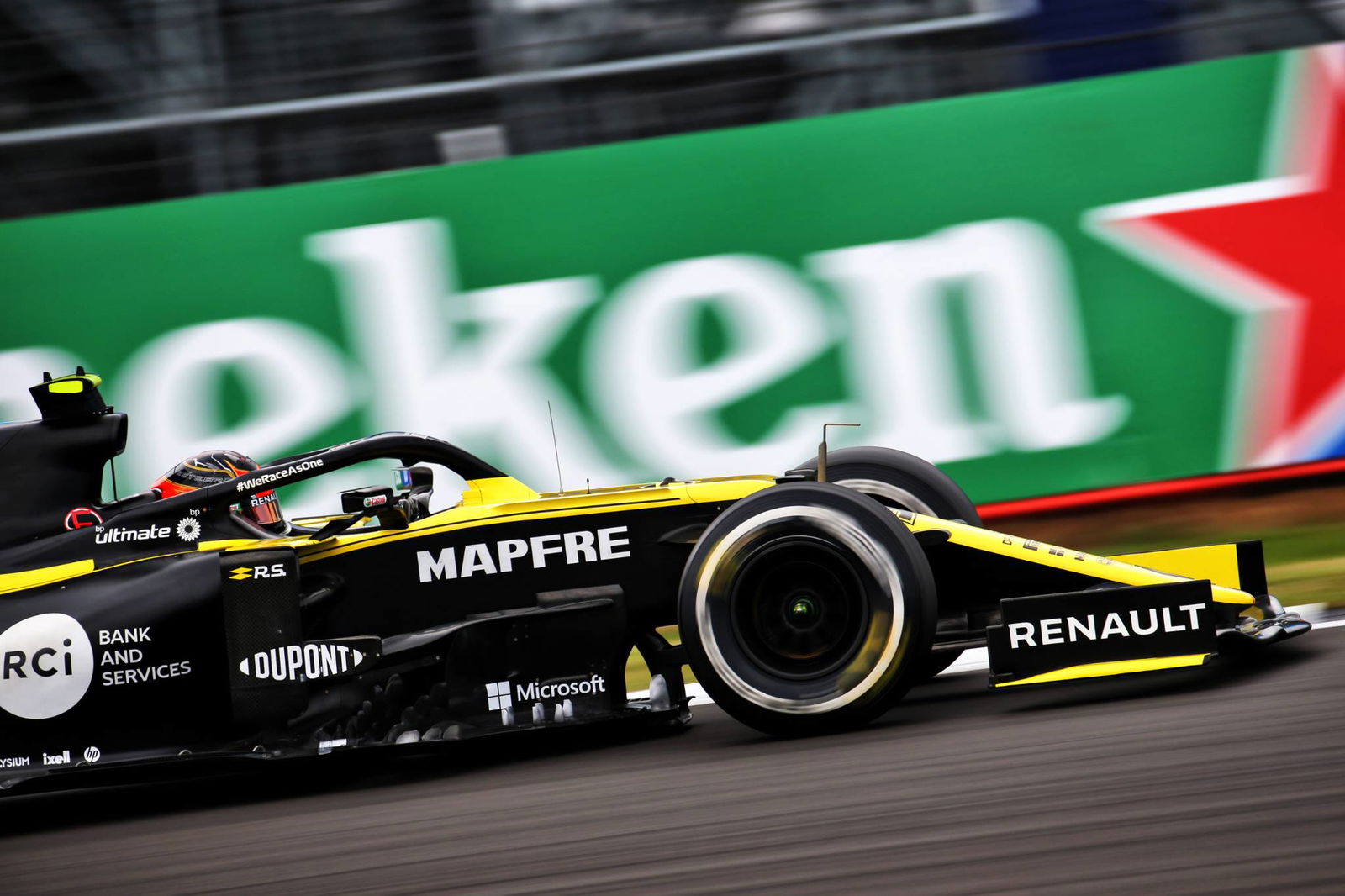 Mengembalikan kunci defisit set-up ke tiang F1 Silverstone - Bottas