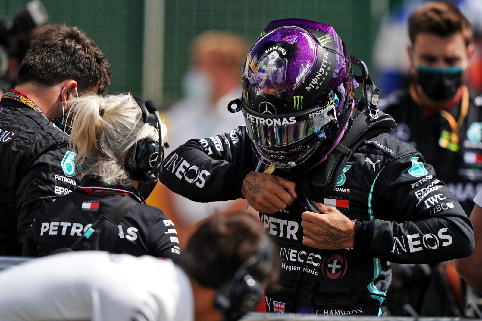 Perez masih positif COVID-19, Hulkenberg masuk balapan F1 kedua
