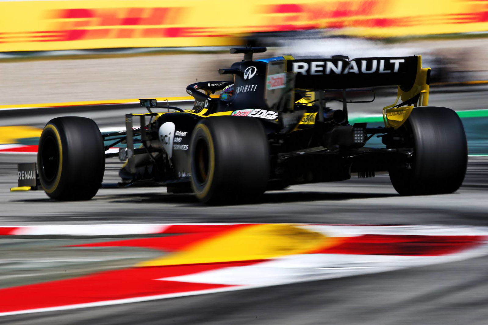 Red Bull adalah tim pertama yang menandatangani Perjanjian Concorde baru F1