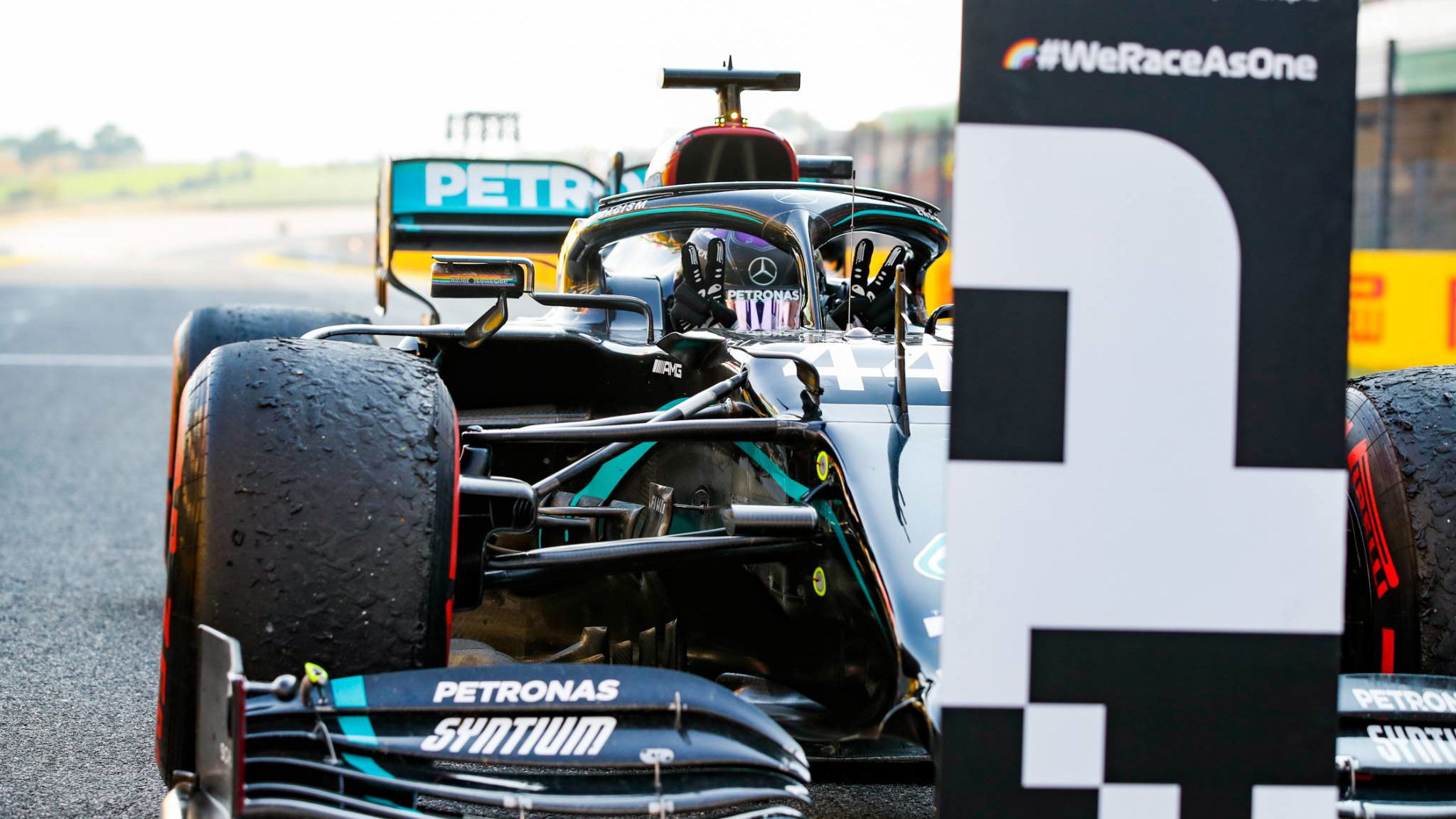 Race winner Lewis Hamilton (GBR) Mercedes AMG F1 W11 celebrates in parc ferme.