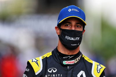 Daniel Ricciardo (AUS) Renault F1 Team.