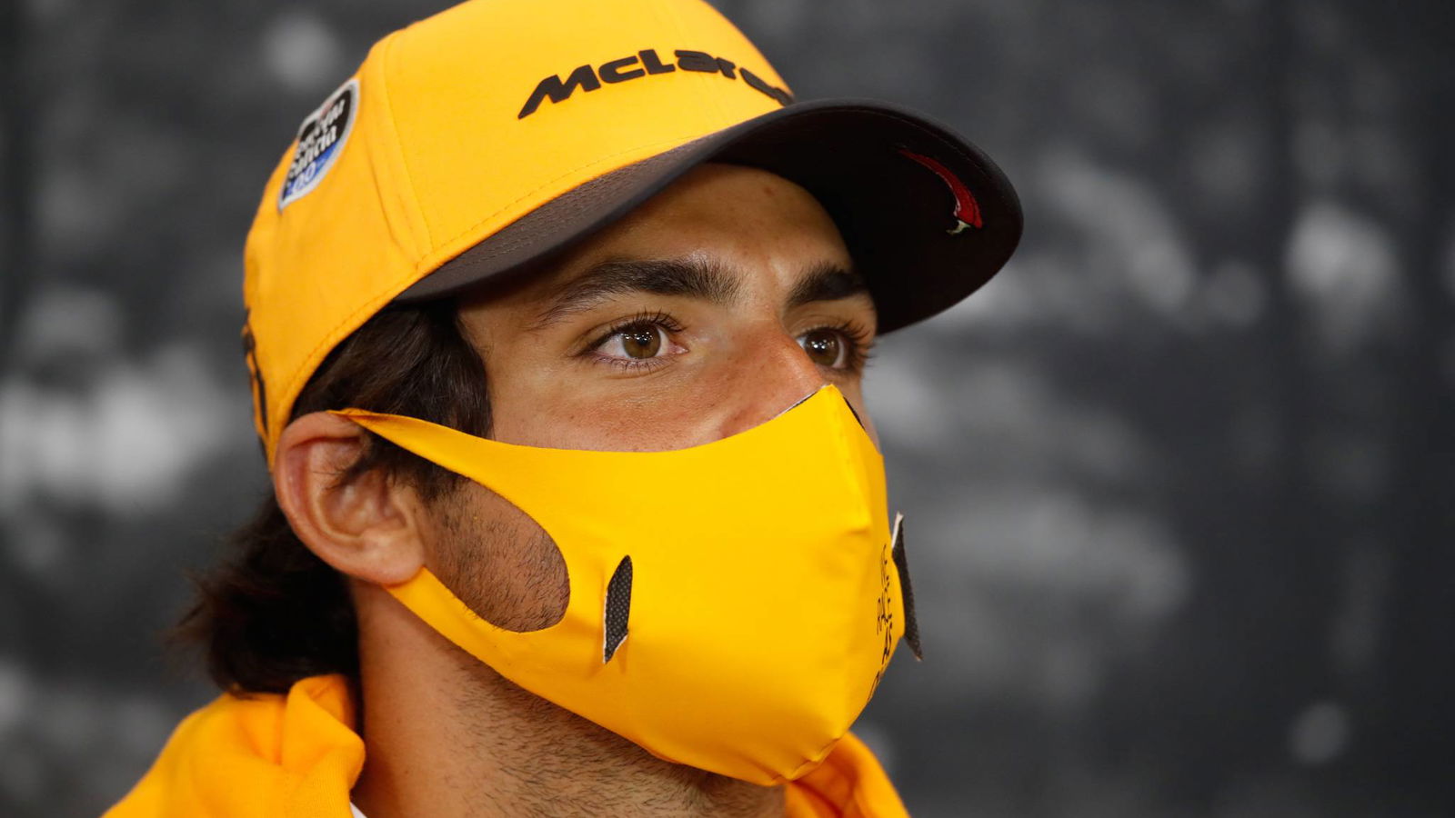 Performa Ferrari yang 'mengerikan' akan membuat Sainz gugup untuk F1 2021 - Brawn