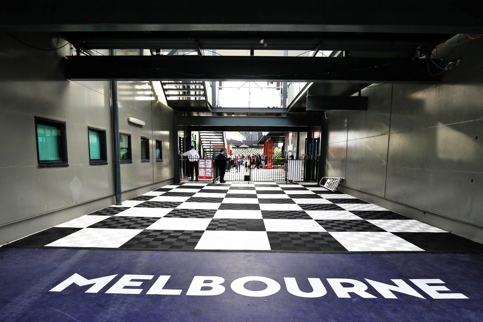 Hamilton says cancelling F1's Australian GP 